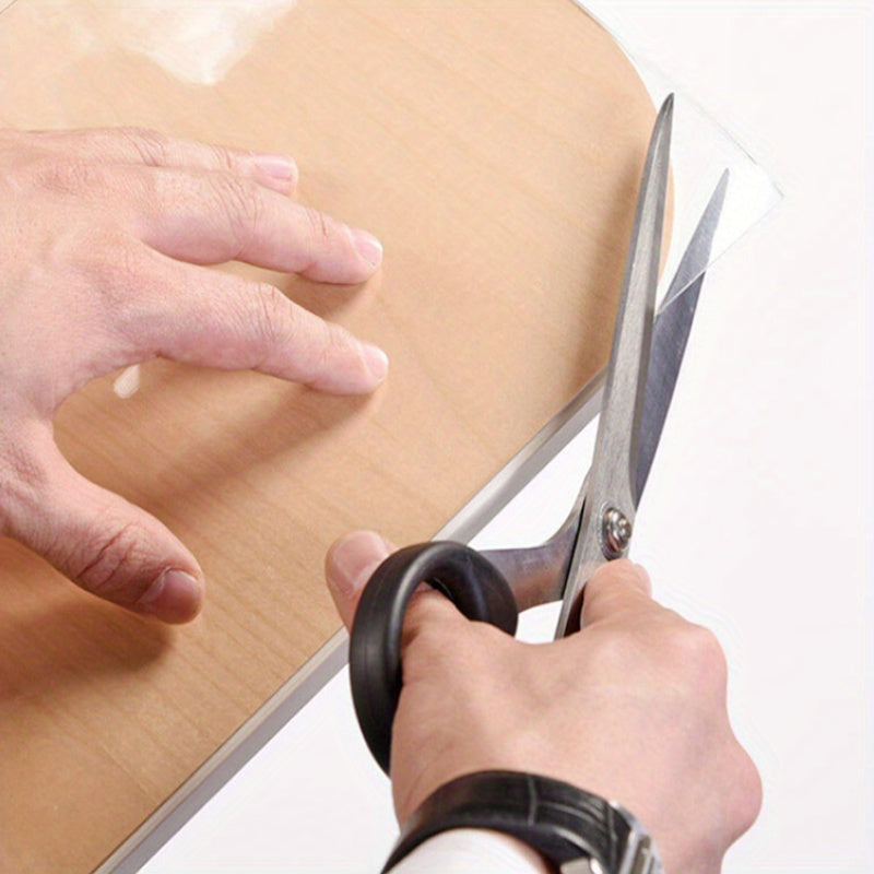 1 piece of durable PVC desk protector - transparent heat-resistant and waterproof desk mat with anti-static surface, can be easily cut into sizes suitable for home and office use