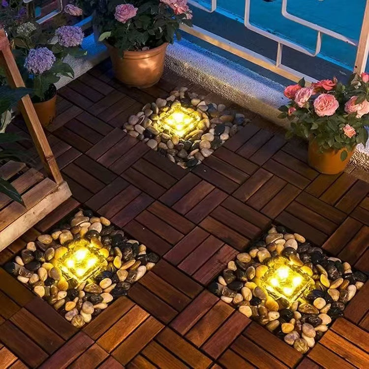 Solar ice brick light