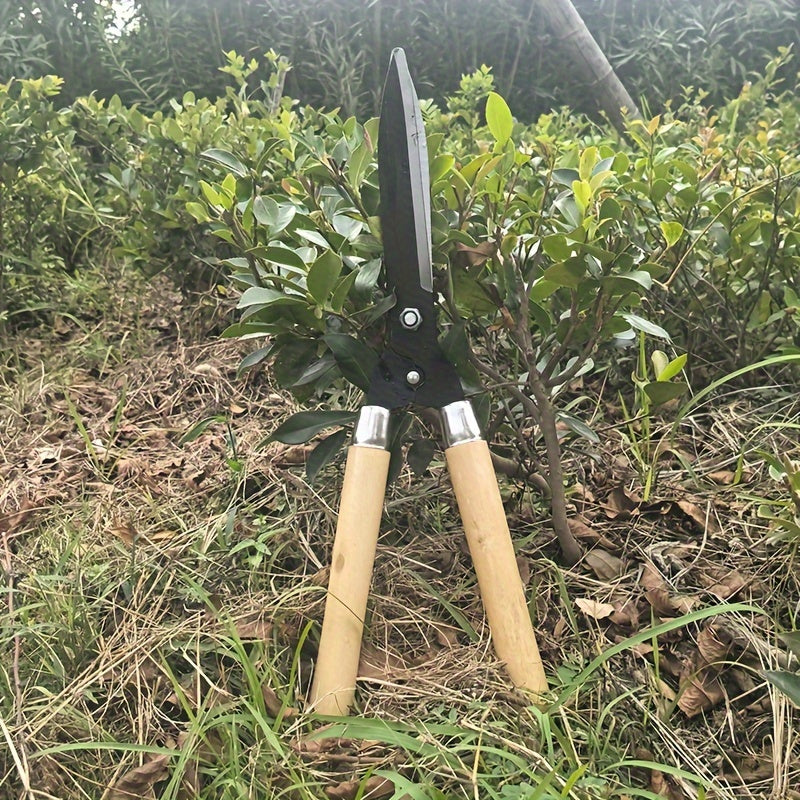 Garden Pruning Shears, 1-Pack, Contemporary Style, Comfort Grip Wooden Handle, Carbon Steel Blade, Professional Grade Landscaping and Lawn Care Scissors for Pruning and Shaping Plants