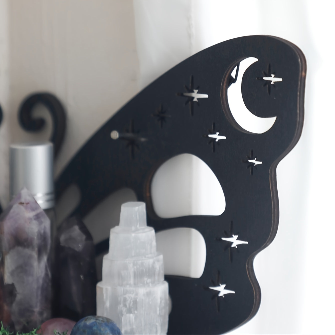 1pc, Creative Simple Wall Display Rack (Nail Not Included), Rustic Style Wooden Butterfly and Lotus Wall Decor Pendant, DIY Assembled Wooden Storage Rack