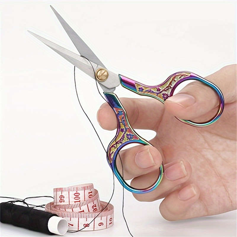 1 Piece Vintage Plu M Flower Embroidery Scissors