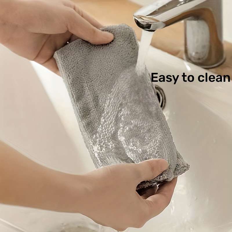 1 innovative underbed duster
