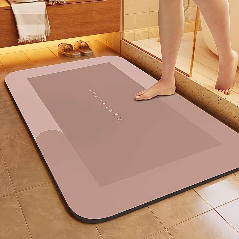 Super absorbent bathroom mat