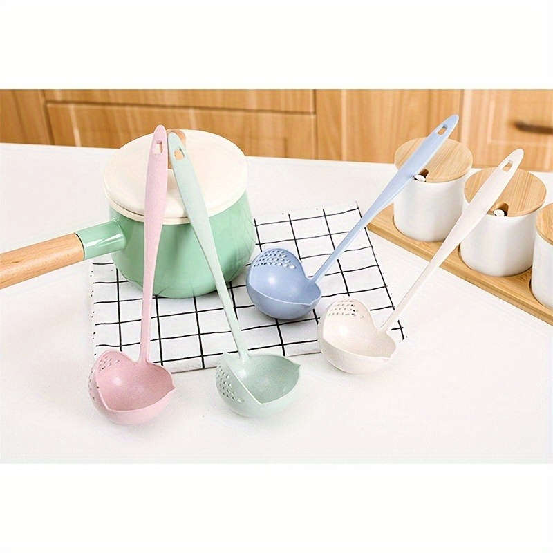 Built-in 2-in-1 long-handled spoon
