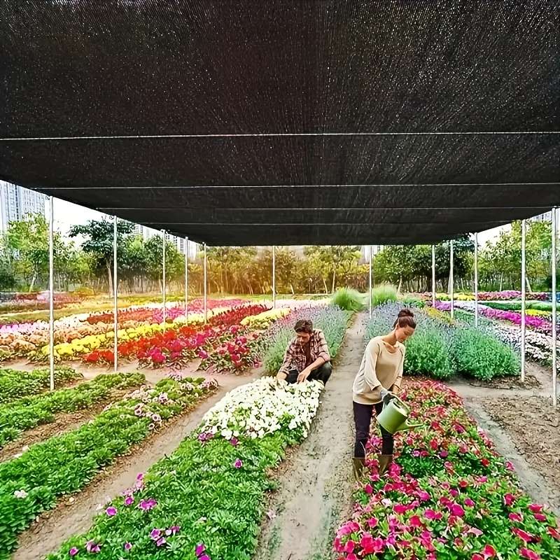 1 piece of thickened PE sunshade net 2x3 meters