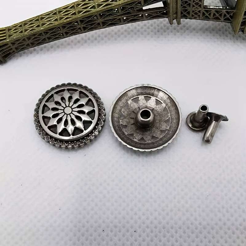 A set of four gold accessories, including a cross, a six-pointed star, a vintage belt, and five gold hardware accessories such as rivets and studs. Styles are sent randomly