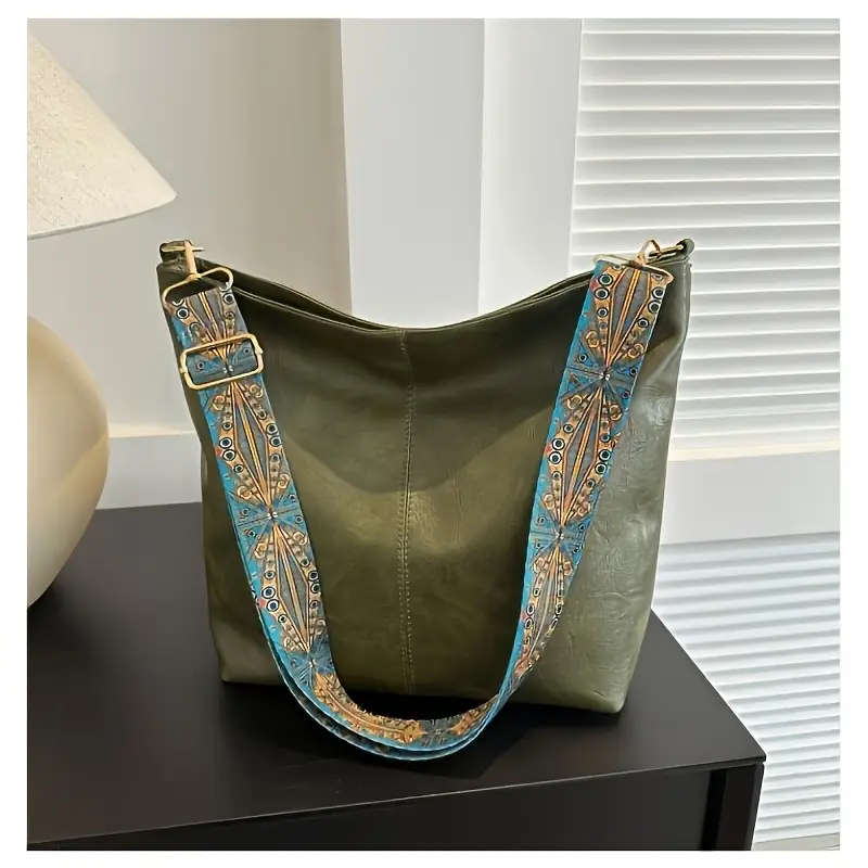 Bohemian style large capacity women's shoulder bag