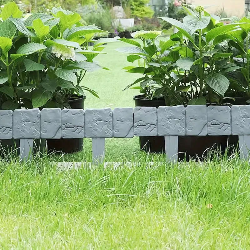 10 plastic fences