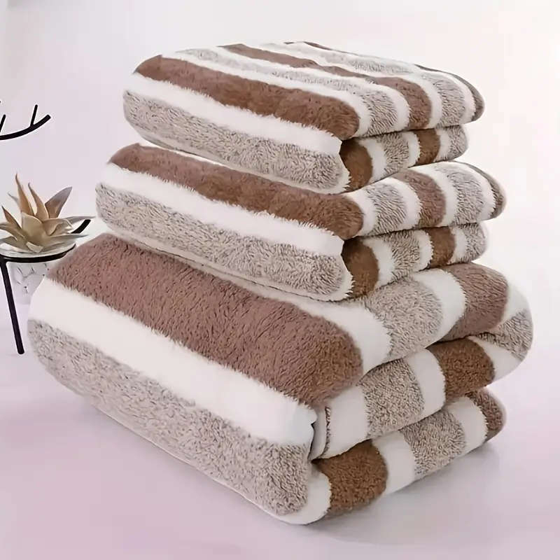 Blue and white striped luxury bath towel three-piece set