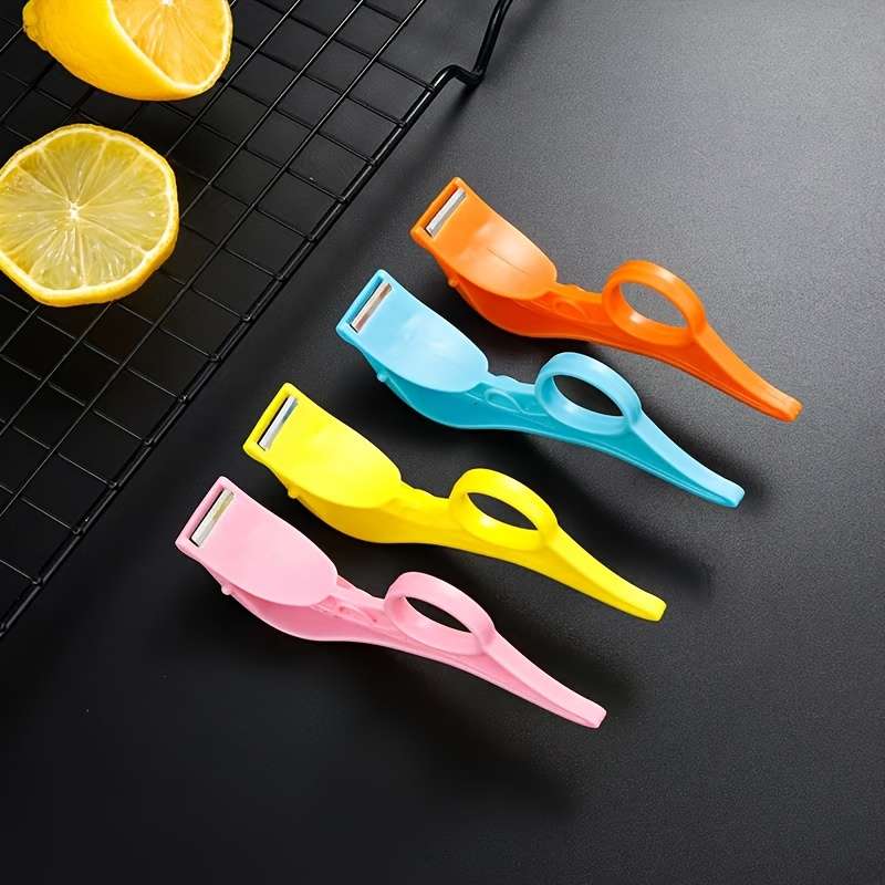 Fruit peeler