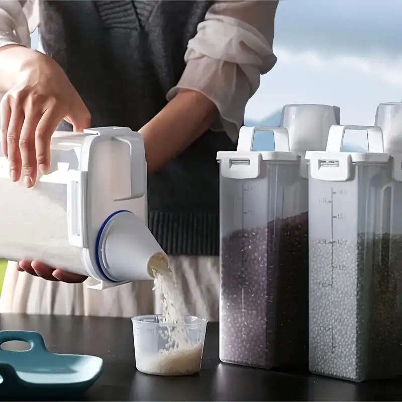 Airtight food storage containers
