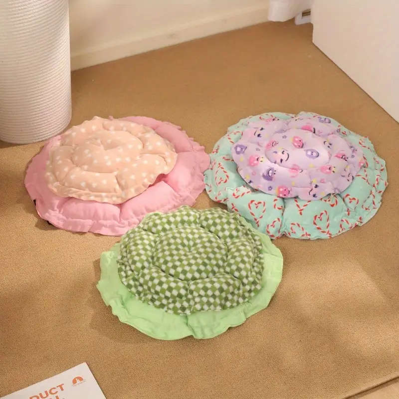 Comfy Pumpkin Themed Pet Bed (Small)