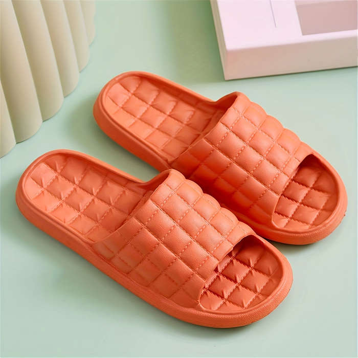 Quilted EVA slippers