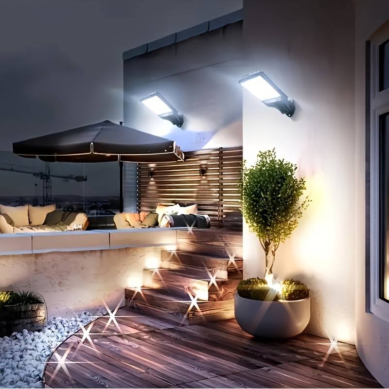 Solar outdoor lights