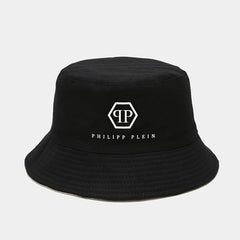 One Philipp Plein bucket hat, made of lightweight polyester, with logo design, foldable.