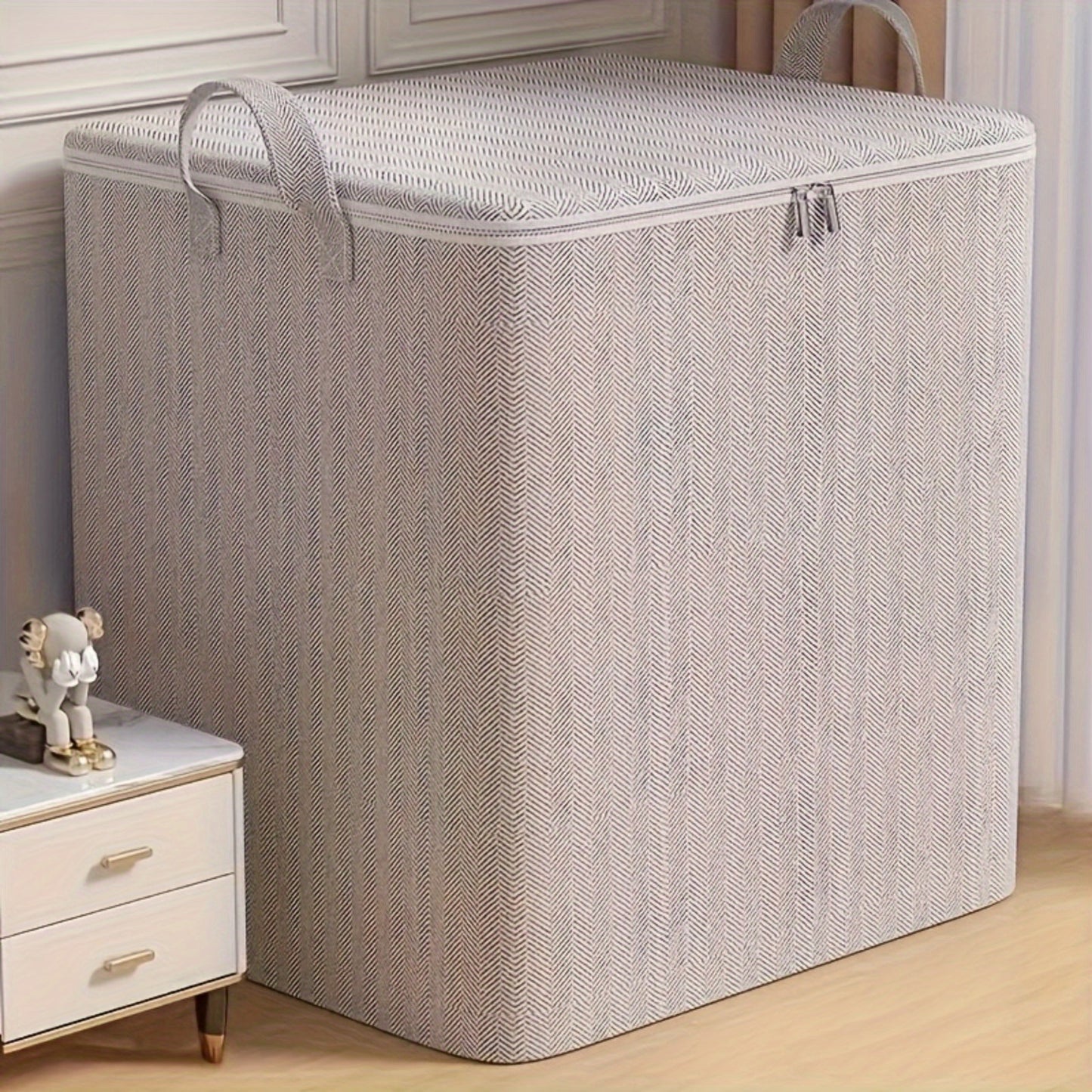 1pc Extra Large Storage Organizer Box with Lid - Perfect for Clothes, Blankets and Bedding - Perfect for Moving, Wardrobes, Bedrooms and Dormitories - Durable, Space-Saving Design, Practical Hooks