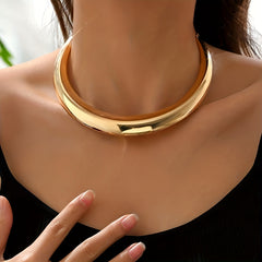 1pc Boho Sexy Iron Choker Necklace for Women Elegant High End Metal Collar Versatile for Daily Wear and Evening Parties