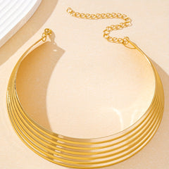 Women's Large Wide Hoop Choker Necklace Thick Golden Toned ( Metal) Statement Jewelry Minimalist Layering Necklace for Daily Wear & Parties Year Round Versatile Oversized Hoop Ring like Collar Accessory Jewlery Christmas Brooches For Women Layered