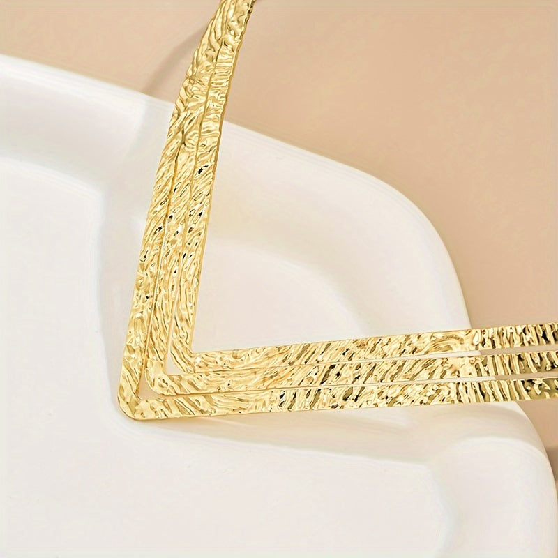 Personality Exaggerated Geometric Golden V Shaped Collar Necklace Jewelry Accessories For Women