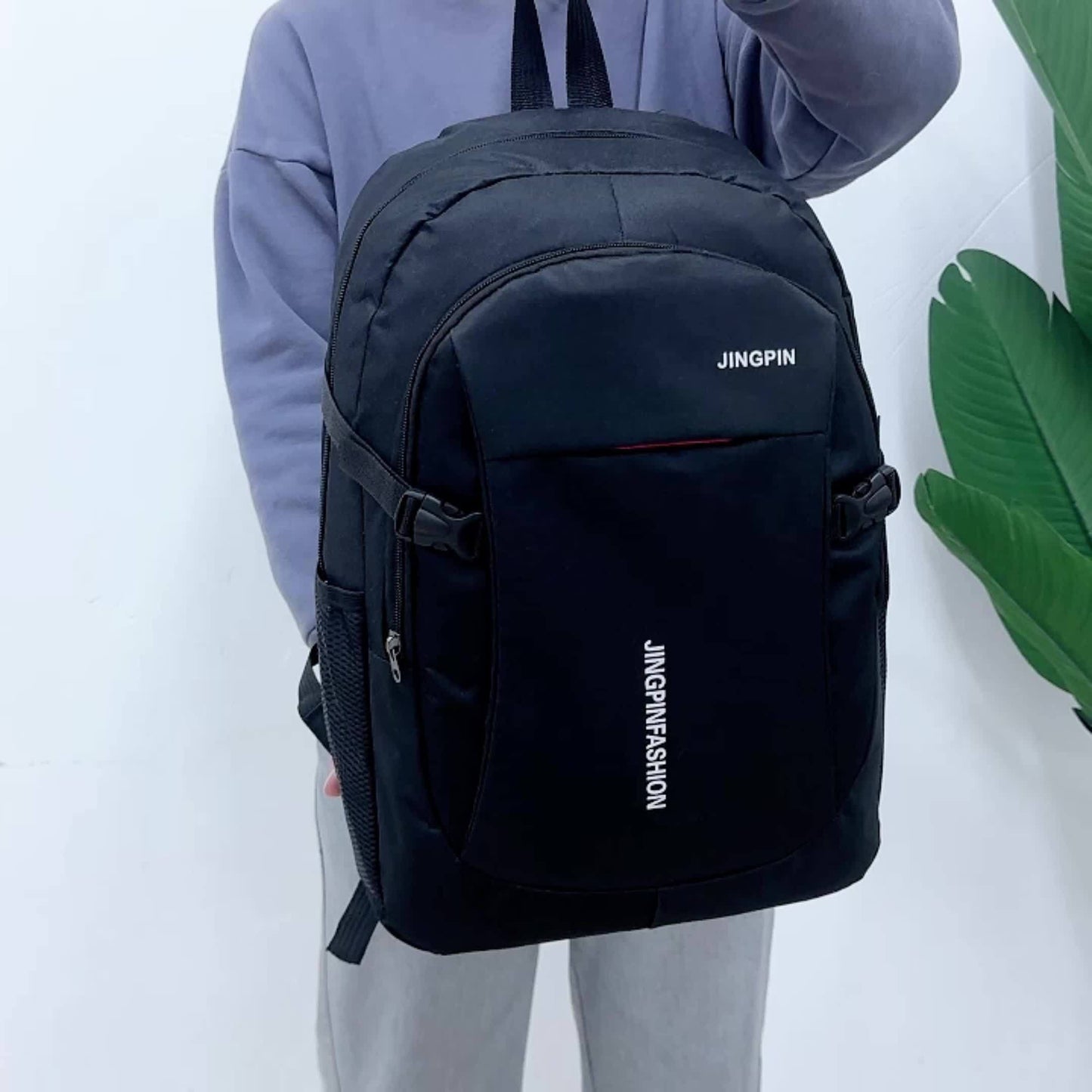 Men's New Nylon Leisure Bag Large Capacity Travel Computer Backpack Waterproof Weight Loss Backpack [Zipper Direction Random]