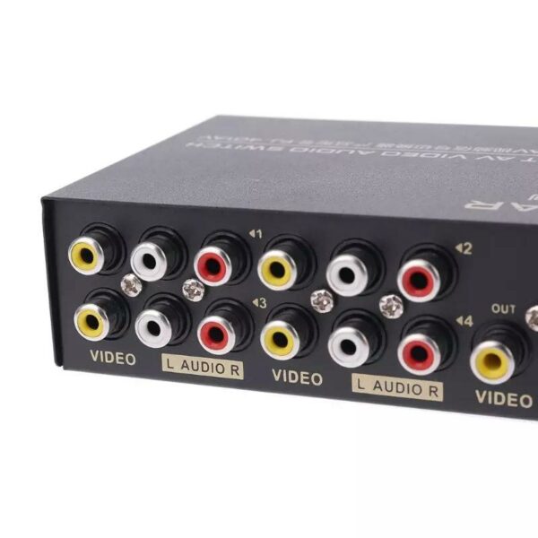 1×4 Box AV Video Audio Splitter with Metal Housing 1 in 4 out for DVD HDTV W Power Distributor