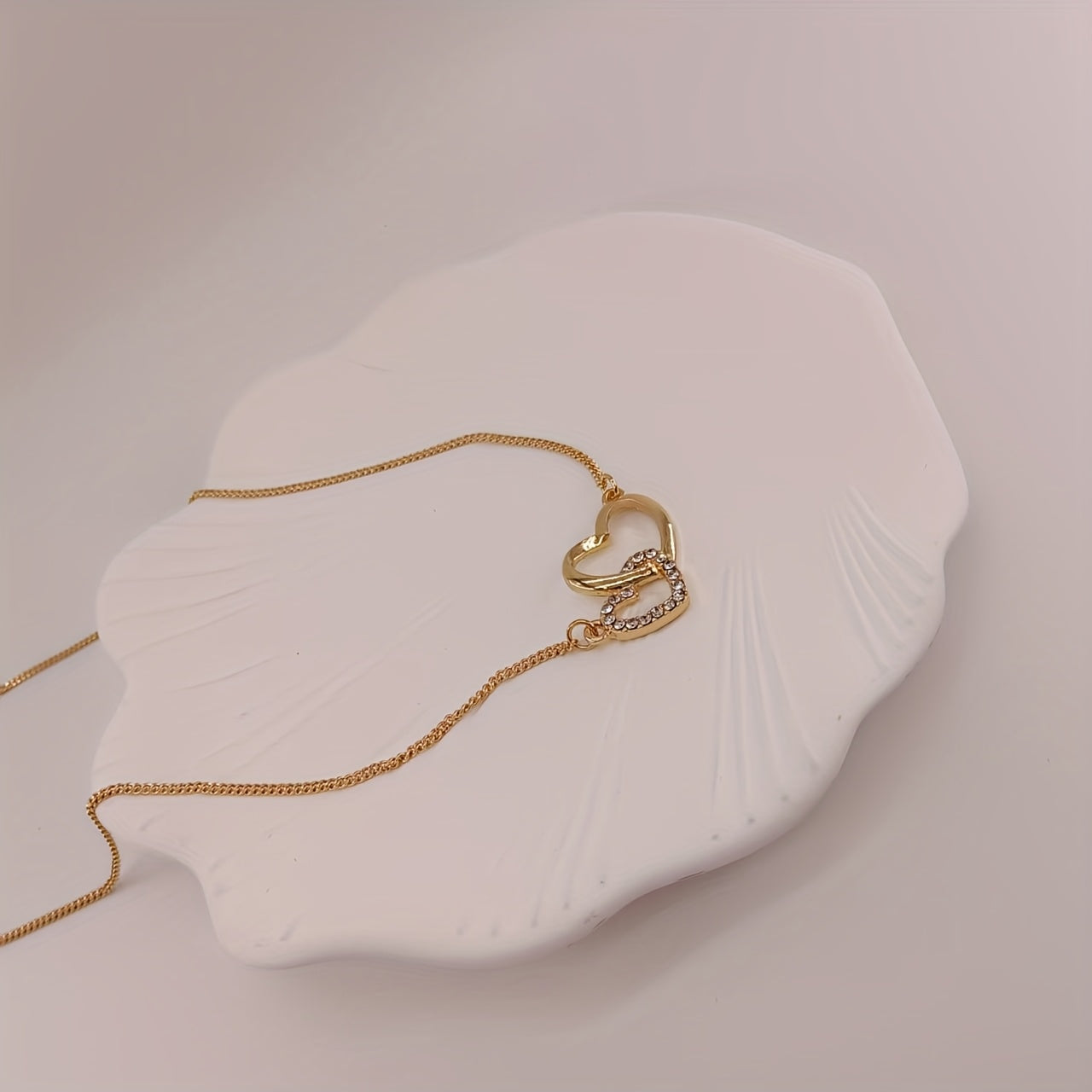 1pc Elegant Japanese & Korean Style Golden Plated Double Heart Necklace with Sparkling Rhinestones   Chic Clavicle Chain for Daily Wear & Parties  Valentine'S Day Gift  Valentine Jewelry|Elegant Necklace|Zinc Alloy Necklace