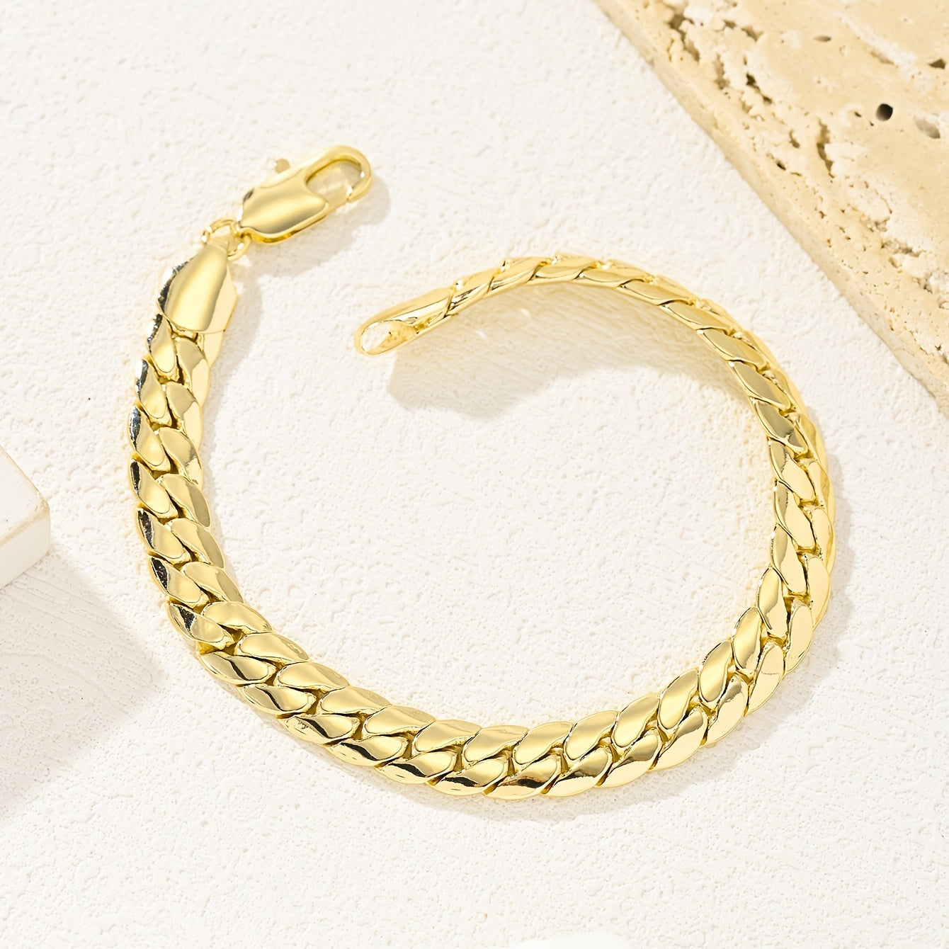 1pc 14K Golden Plated Cuban Chain Necklace   Heavy Duty Cuban Link Jewelry  ic Free Men's & Women's Daily Wear  Party & Holiday Gift (Christmas/Halloween/Thanksgiving)   Year Round Luxury Accessory  14K Golden Plated Chain for Year Round Style &