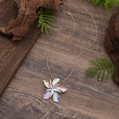 1pc Handmade Enamel Double Layer Three Dimensional Five Petal Flower Pendant Women'S Fashion Necklace  South European Special Exquisite Design  Elegant and Noble Accessory  Suitable for Daily Versatile Beach Vacation Music Festival Party Beer Festival Car