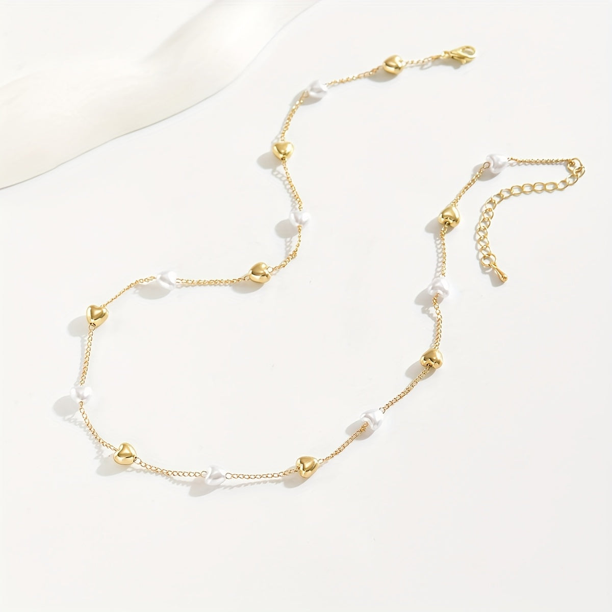 1pc Elegant French Style Heart Shaped Imitation Pearl Necklace for Women   Golden Tone KC Golden Plated Chain  Versatile for Banquets & Daily Wear  Perfect Mother’s Day Gift  Summer Jewelry  Gift for Her | Sophisticated Style | Goldtone Finish  Imitation