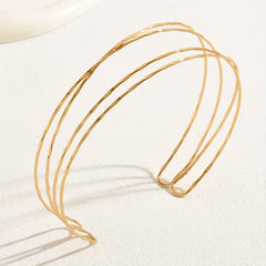 Women's Open Wave Cross Neck Choker   Minimalist Golden Tone Layered Chain Jewelry for Casual Attire  Parties & Weddings   Versatile Year Round Elegant Accessory