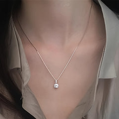 1pc Elegant Synthetic Zirconia Teardrop Pendant Necklace   Sparkling Clavicle Chain Jewelry for Women  Perfect for Valentine'S Day  Anniversaries  Birthdays & Parties  Daily Wear Necklace | Sparkling Pendant | Zirconia Gemstone