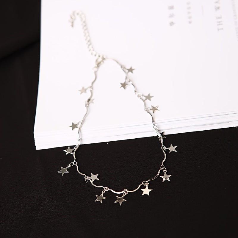 1pc Boho Simple Star Pendant Necklace for Women  Elegant Clavicle Chain  Versatile Jewelry for Daily Wear & Parties  Ramadan Gift   Iron Material  Fits All Seasons