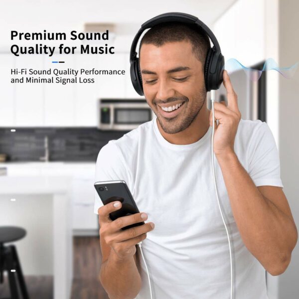 JH-025 Lighting Pin to 3.5mm Male Audio Jack Aux Cable 1M