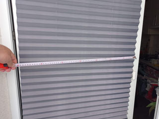 Sun shade for the windshield. On suction cups.