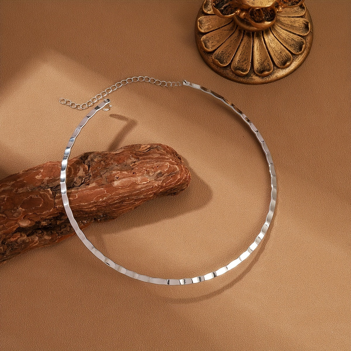 Elegant Minimalist Metal Choker Necklace   Hip Hop Inspired  Versatile Iron Chain with Square Links  Ideal for Parties & Music Festivals  Party Accessory|Modern Choker|Durable Metal Chain  Choker Necklace.Kpop Style Jewelry.