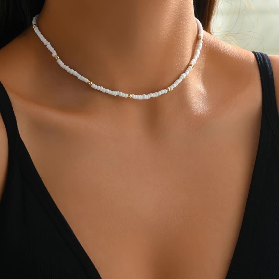 1 Bohemian Style Glass Bead Choker with Adjustable Length for Casual Attire  Handcrafted Chain and Interchangeable Beads