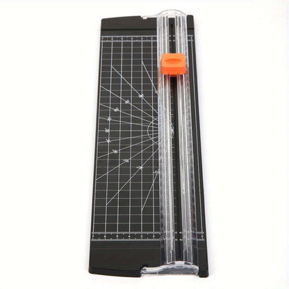 Portable A3/A4 paper cutter