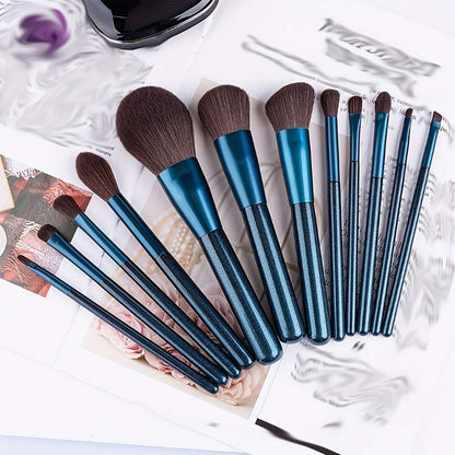 Makeup brushes