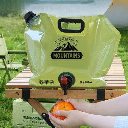 7.99L Folding Water Container