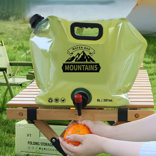 7.99L Folding Water Container