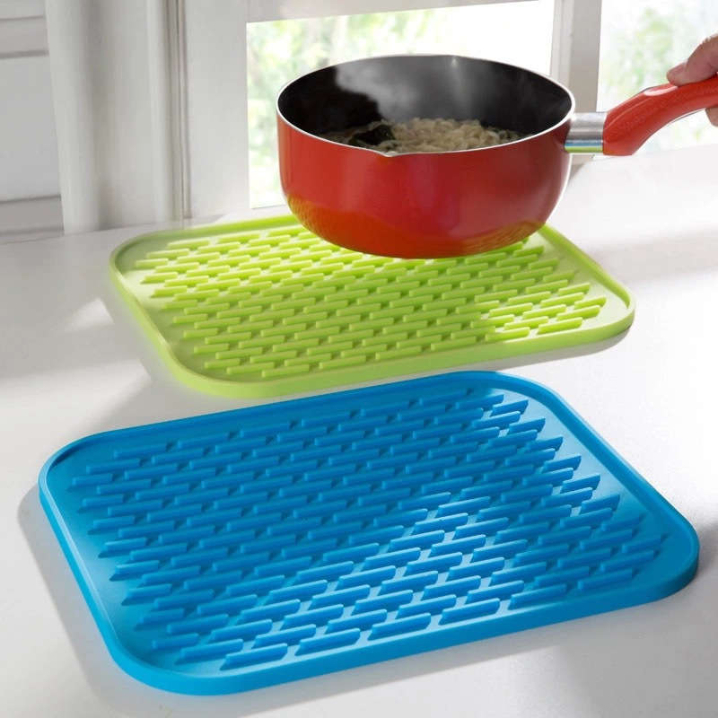 Silicone pot holder heat-resistant tripod