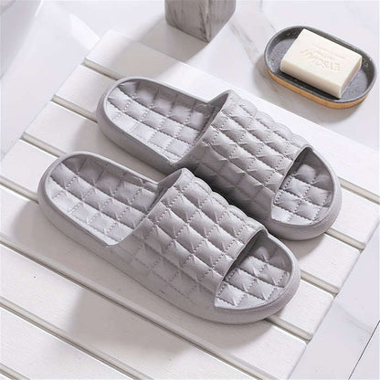Quilted EVA slippers