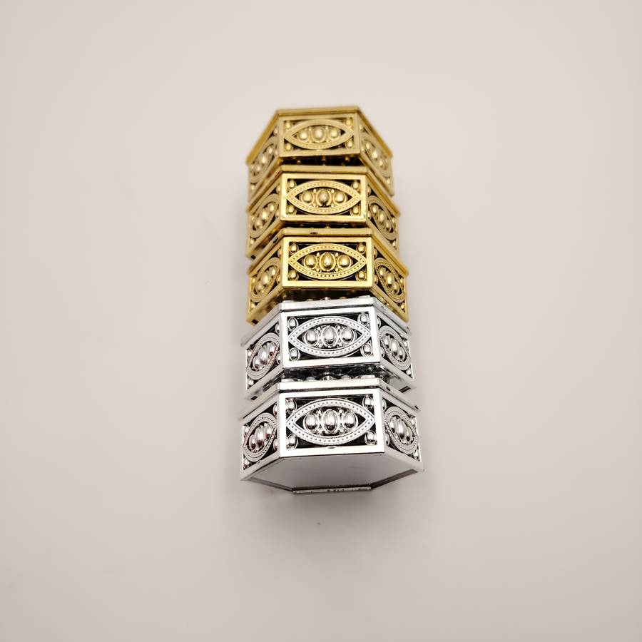 1 modern hexagonal jewelry box
