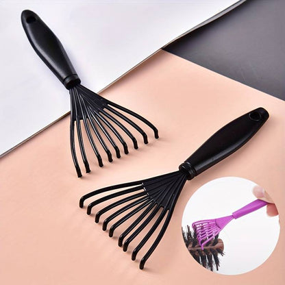Comb cleaning tool, non-electric comb cleaning claws with hooks, for removing hair from brushes and combs