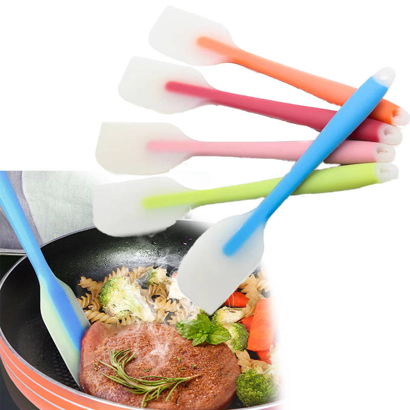 1 heat-resistant silicone spatula