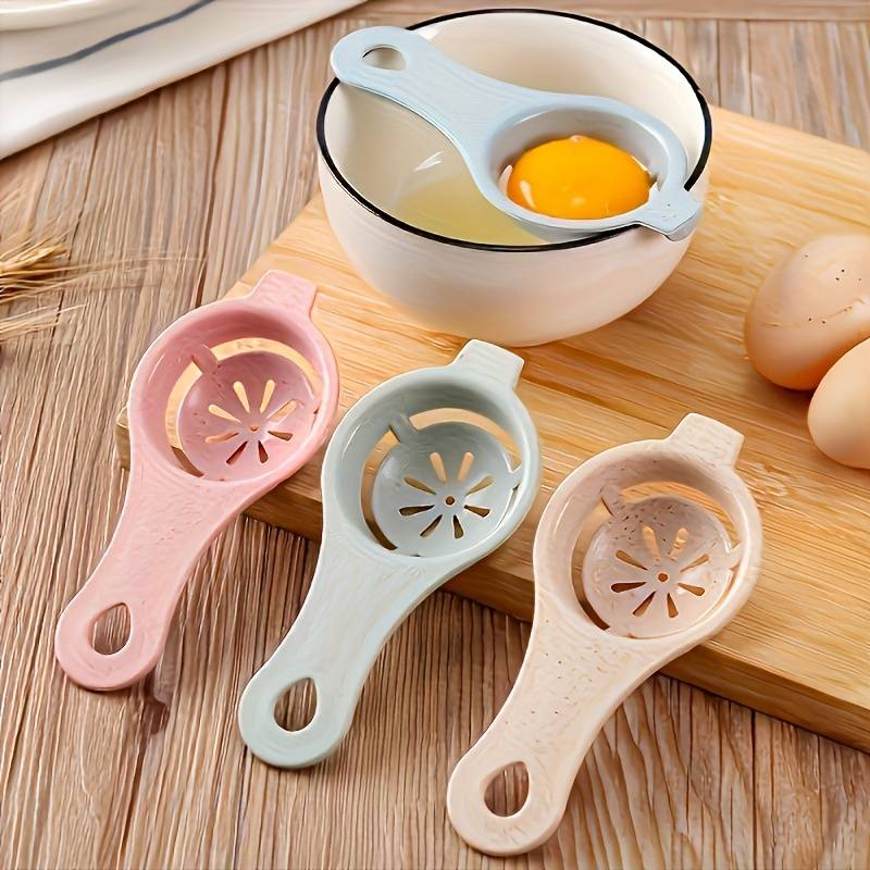 1. Sustainable wheat straw egg yolk separator