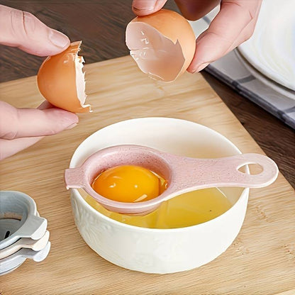 1. Sustainable wheat straw egg yolk separator