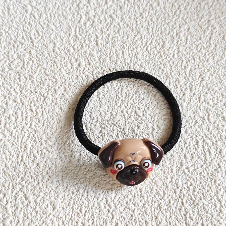 Pug hair tie