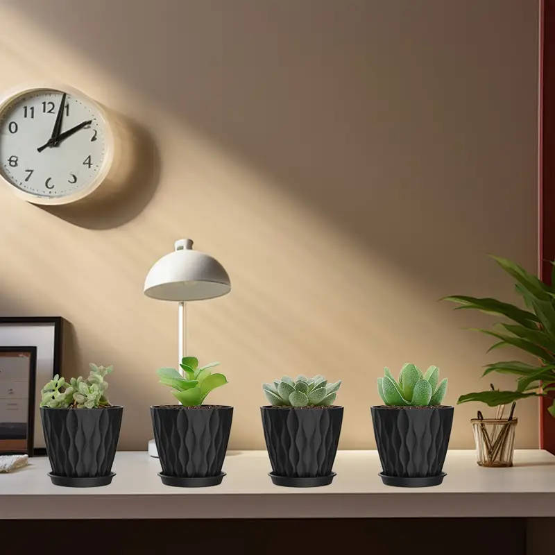 10-pack 4-inch Modern Mini Plastic Flower Pots in Black