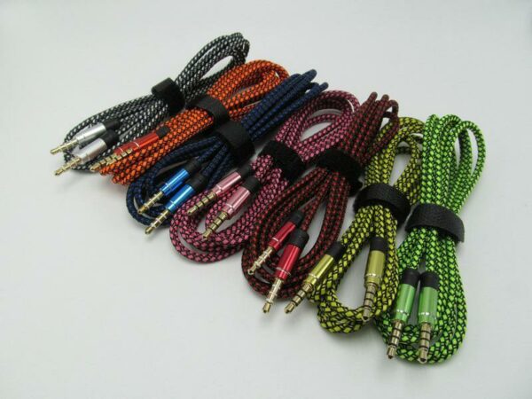 SE-02 3.5mm Braided Aux Cable 1.5M